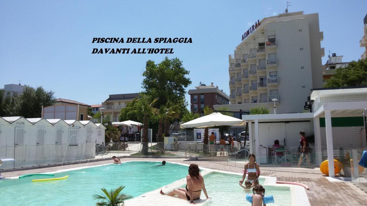 Hotel Admiral - On The Beach リッチョーネ エクステリア 写真